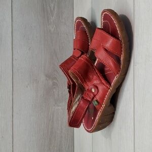 El Naturalista Womens Comfort Sandals shoes sz 38/8